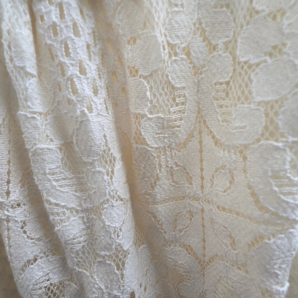 Vince Otto Ivory Lace Crochet Maxi Dress Smocked Back Tassel Tie Hi Low L/XL - Picture 10 of 13